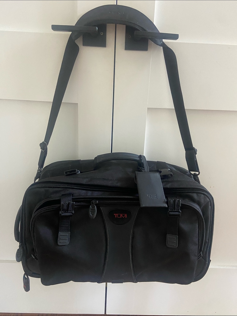 Tumi Black Men's Laptop Shoulder Bag with Removable Strap